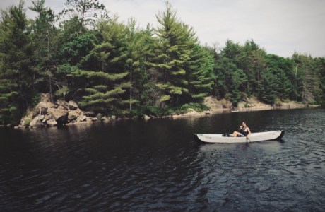 a small boat in a body of water